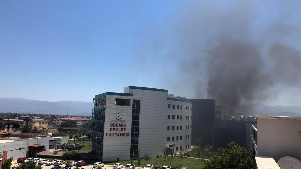 Ödemiş Devlet Hastanesi'nde yangın