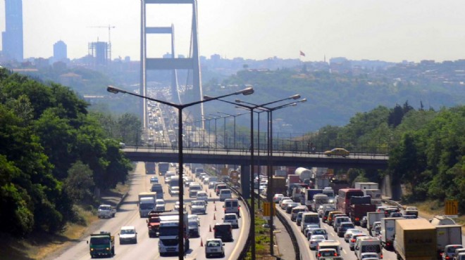 Otoyol ve köprüler ile toplu taşıma bayramda ücretsiz!