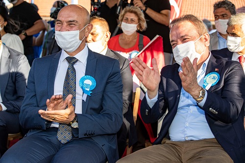 İzmir'in göz bebeğinde mavi bayrak gururu!