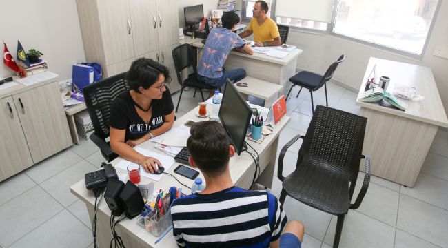 Buca Belediyesi'nden öğrencilere büyük destek! 