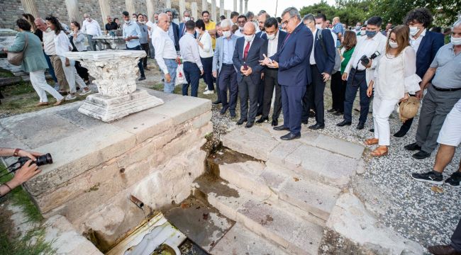 Büyükşehir'den Zeus Sunağı'nın geri getirilmesi için büyük adım