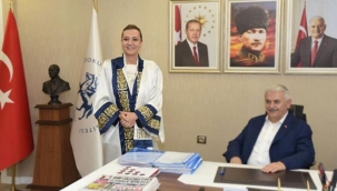 DEÜ’nün Rektörü Nükhet Hotar'a 'gazeteciyi kasten yaralamaya azmettirme' suçundan suç duyurusu!