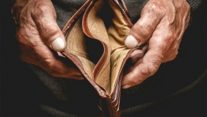 Emeklilerin çilesi bitmiyor: Her 100 emekliden 28’i işinden oldu