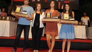 Balçova'da her üniversiteliye dizüstü bilgisayar