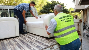 Bayraklı'da 185 ailenin ev eşyası yenilendi