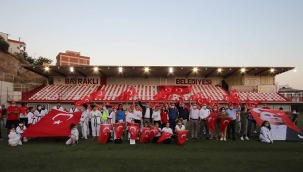 Bayraklı'da çocuklar sertifika aldı