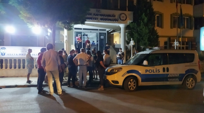 Efes Selçuk'ta CHP'li meclis üyesine sopalı saldırı!