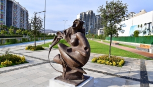 Heykel Çalıştayı'nda üretilen eserler artık Halk Park'ı süslüyor