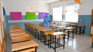 Karabağlar'da okullar dezenfekte ediliyor