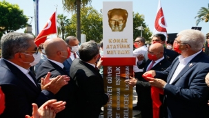 Konak'ta Atatürk anıtı açıldı!