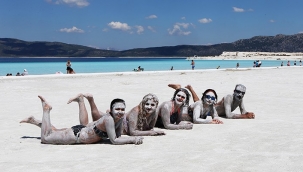 Salda'da göle girilmesi yasaklanabilir