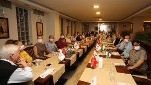 Başkan Arda muhtarlarla bir araya geldi