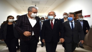 Başkan İduğ depremzedelerin yanında