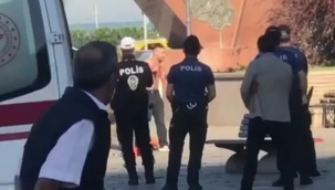 Büyükşehir önünde kendini jiletledi!