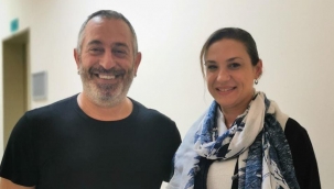 Cem Yılmaz'dan Başkan Sengel'e Efes Selçuk'a ziyaret sözü 