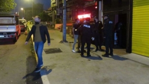 Eğlence mekanına 'koronavirüs' baskını: 49 kişiye ceza 
