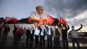 Güzelbahçe’de 97.Yıl Büyük Bir Coşkuyla kutlandı