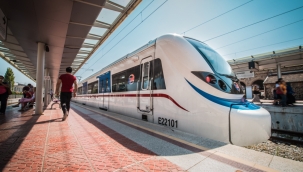 İZBAN'da akıllı yiyecek-içecek otomatı dönemi!