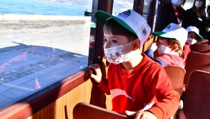 İZELMAN Anaokulu öğrencilerine bayram hediyesi