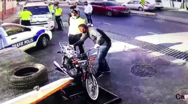 İzmir'de HES kodu kırmızı olan 2 kişi karantinaya alındı