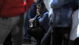 İzmir'de en uzun gece, zorlu bekleyiş.. 