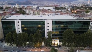 İzmir Özel Sağlık Hastanesi kapılarını yeniden açtı!