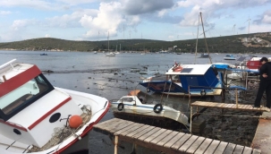 İzmir Seferihisar'da deprem sonrası deniz taştı!