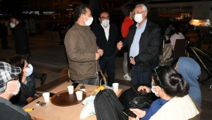 Karabağlar Belediyesi'nden sıcak bir el