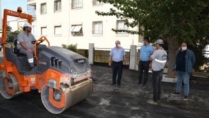 Karabağlar’ın asfalt atağı hız kesmiyor