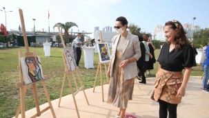 Karşıyakalı 40 kadından mozaik sergisi