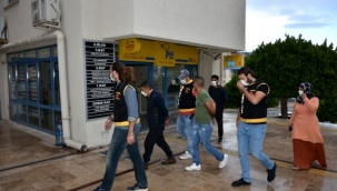 Sigara hırsızları İzmir'de yakalandı