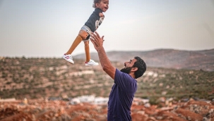 Muhammed bebek, evine bacaklarıyla döndü