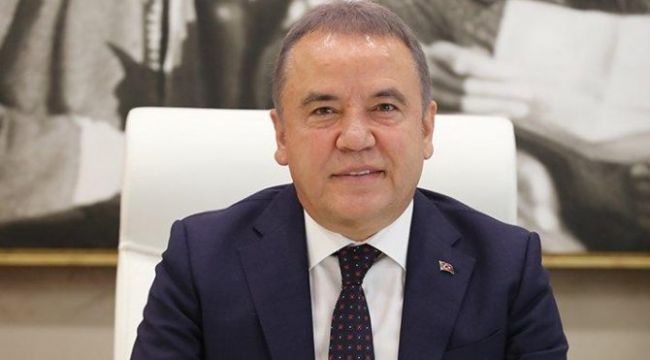 Muhittin Böcek'in sağlık durumuyla ilgili hastaneden açıklama