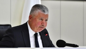 Mustafa Özuslu'dan Özgür Hızal'a sert tepki: Dersini çalışmamış