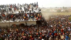 Nijerya'da Covid-19 gıda yardım depoları yağmalanıyor