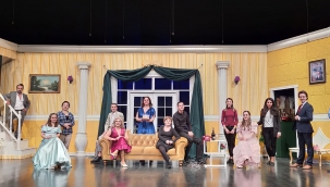 Sahne Tozu Tiyatrosu 16 yaşında!