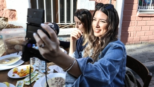 Sosyal medya fenomenleri Buca sokaklarında!