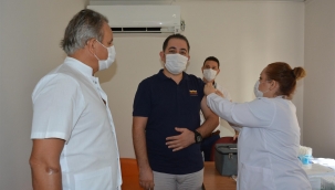 Tepecik Hastanesi’nde Covid-19 Aşısı Faz-3 Çalışması Başladı