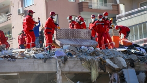 AFAD Başkanı Güllüoğlu: İzmir'de arama kurtarma ekipleri çalışmalarını tamamladı