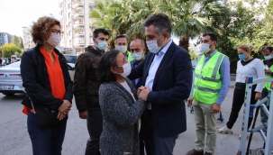 Başkan Sandal, 3 gündür uyumadan yardıma koşuyor