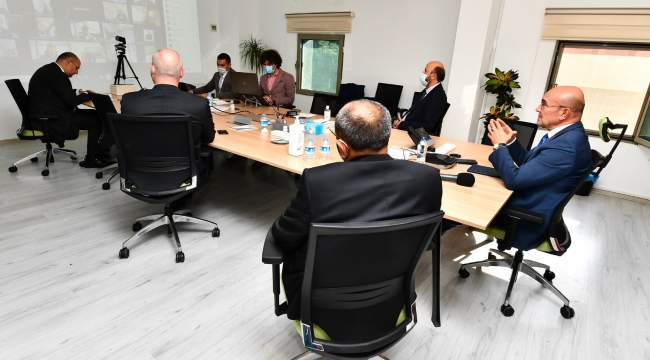 Başkan Soyer, ESİAD, İZSİAD ve EGİAD üyeleriyle buluştu