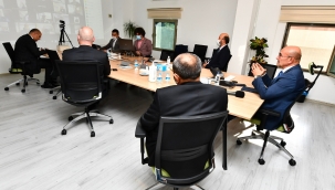 Başkan Soyer, ESİAD, İZSİAD ve EGİAD üyeleriyle buluştu