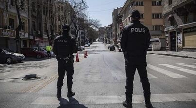 Beklenen yasaklar Ege'de de başladı: Vakaların patladığı ilde sokağa çıkma yasağı!