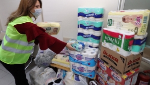 Bergama depremzedeler için seferber oldu 