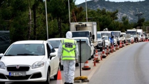 Bilim Kurulu Üyesi Tezer tarih verdi: İzmir'e seyahat kısıtlaması sinyali!