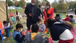 Çadırkent'te çocuklar için oyun alanı kuruldu