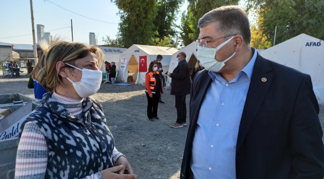 CHP'li Sındır; "Tarihi geçmiş gıdaların depremzedelere dağıtılması kabul edilemez!"