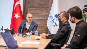 Deprem yardımlarının koordinasyonu İzmir Büyükşehir’de