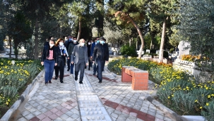 Işıkkent Mezarlığı yenileniyor