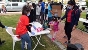 İzmir Büyükşehir'den 'Askıda İyilik Var'